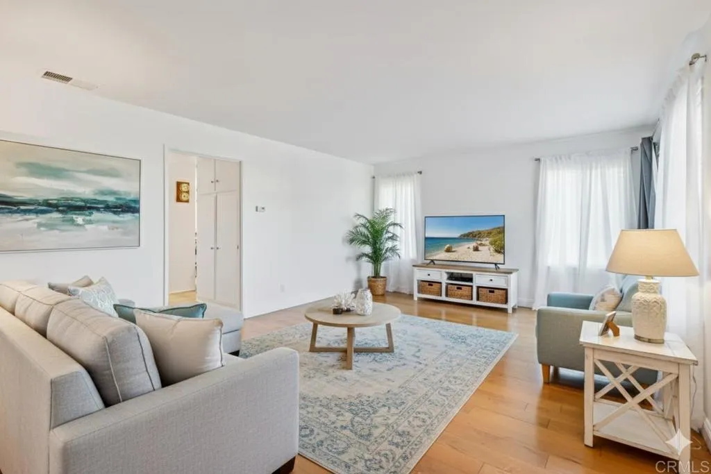 Photo #21: NDP2511408 Listing: Photo #21