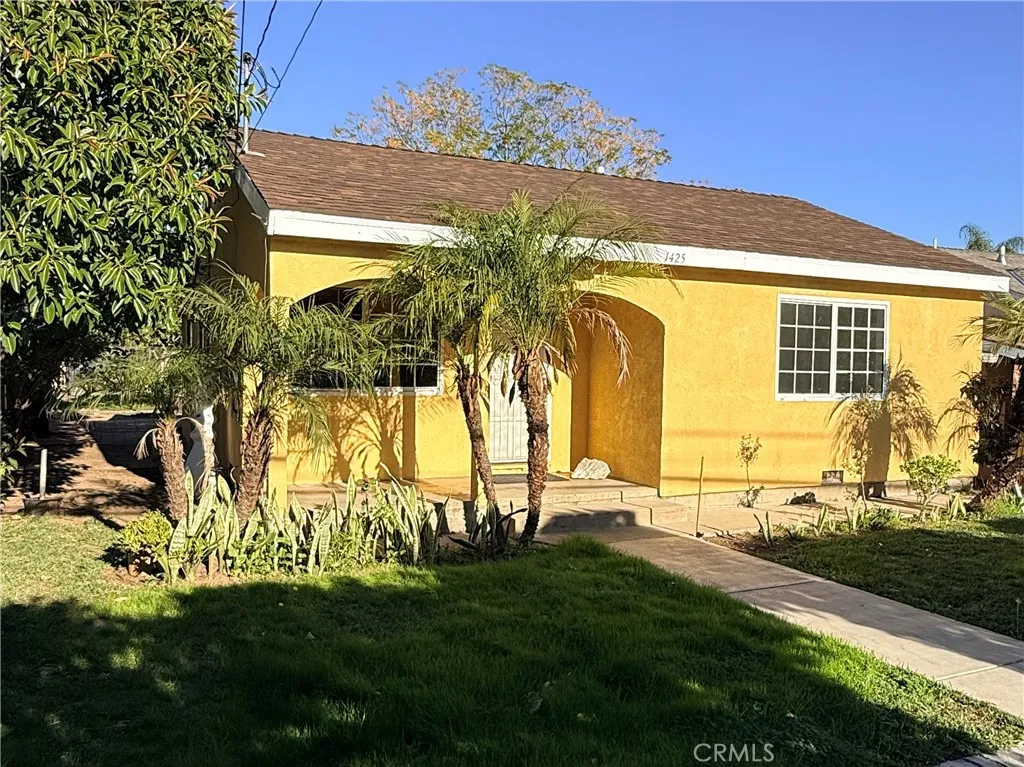 1425 8th Street, San Fernando, CA 91340 - Photo 2 of 31, San Fernando, CA