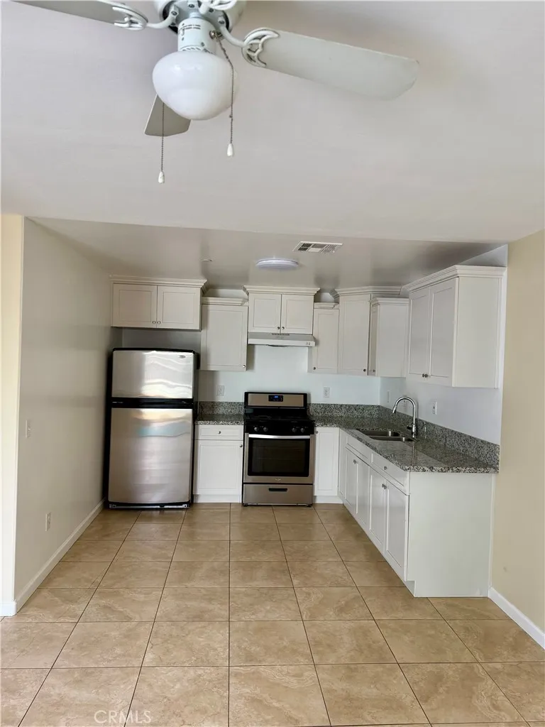 2006 Quincy Street, Bakersfield, CA 93305 - Photo 5 of 15, Bakersfield, CA