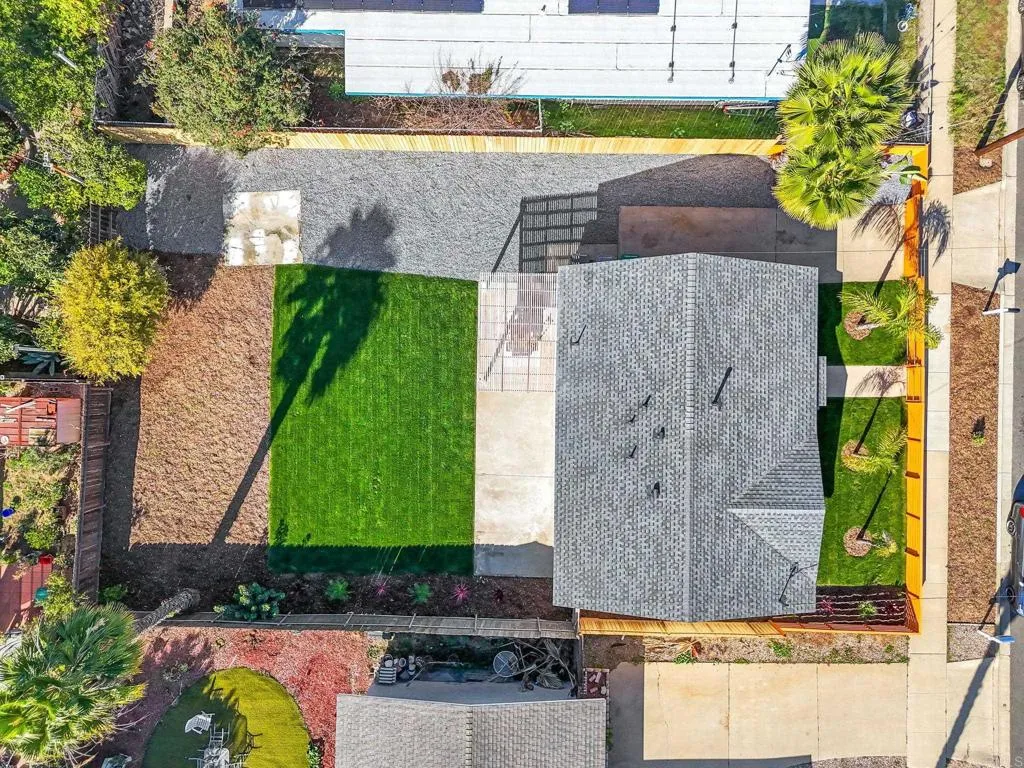 https://cdn.realtyfeed.com/cdn/127/306603207/181d2f00d749d5e8b5791381453fc1c0.webp