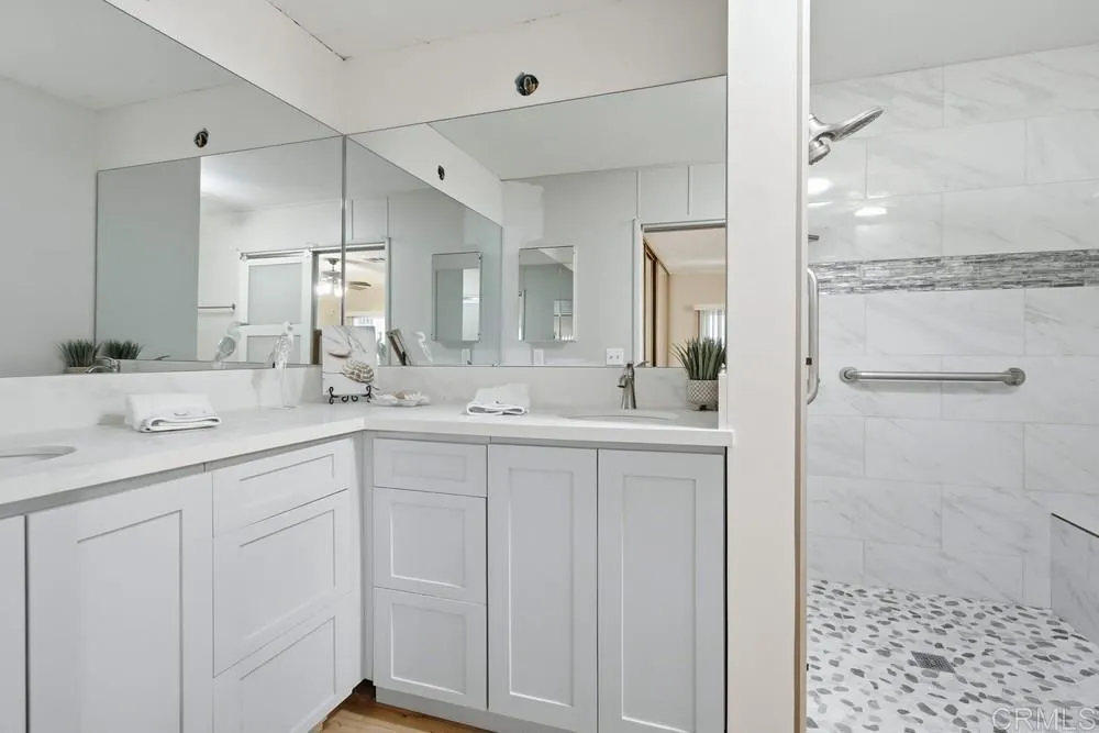 https://cdn.realtyfeed.com/cdn/127/306603233/9681eea6710de816c51311e45e06656b.webp