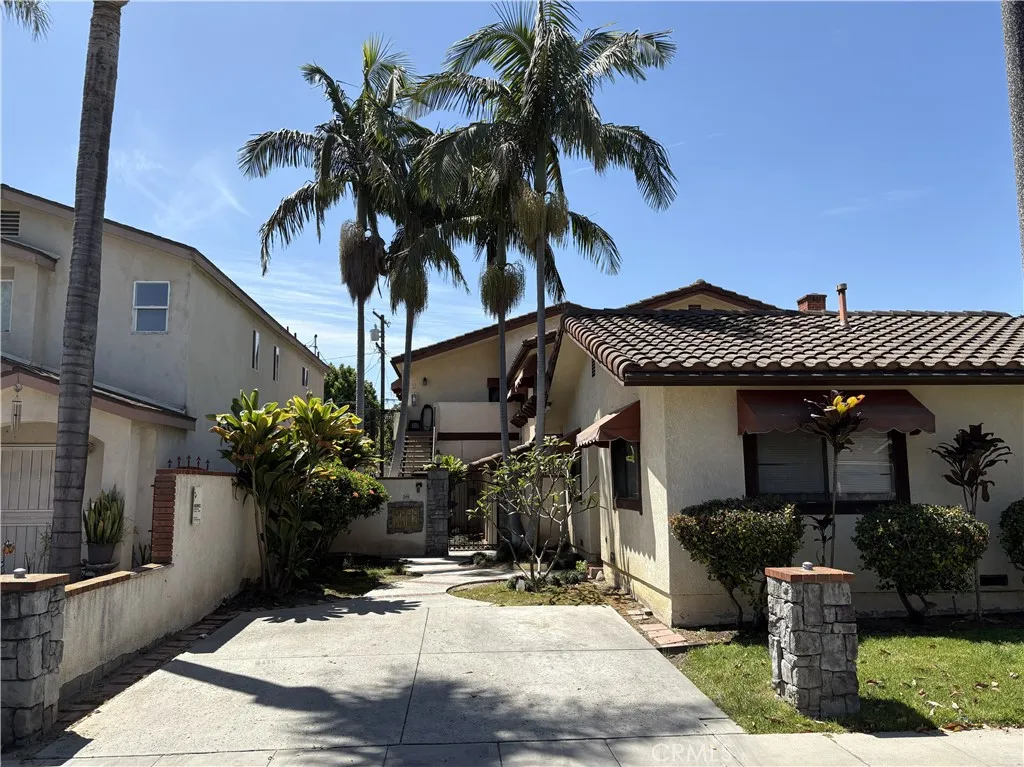 246 E Hullett Street, Long Beach, CA 90805 - Photo 2 of 11, Long Beach, CA