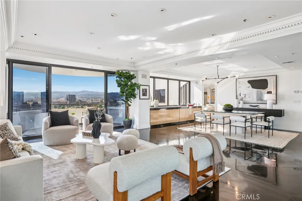 Los Angeles, CA 90024