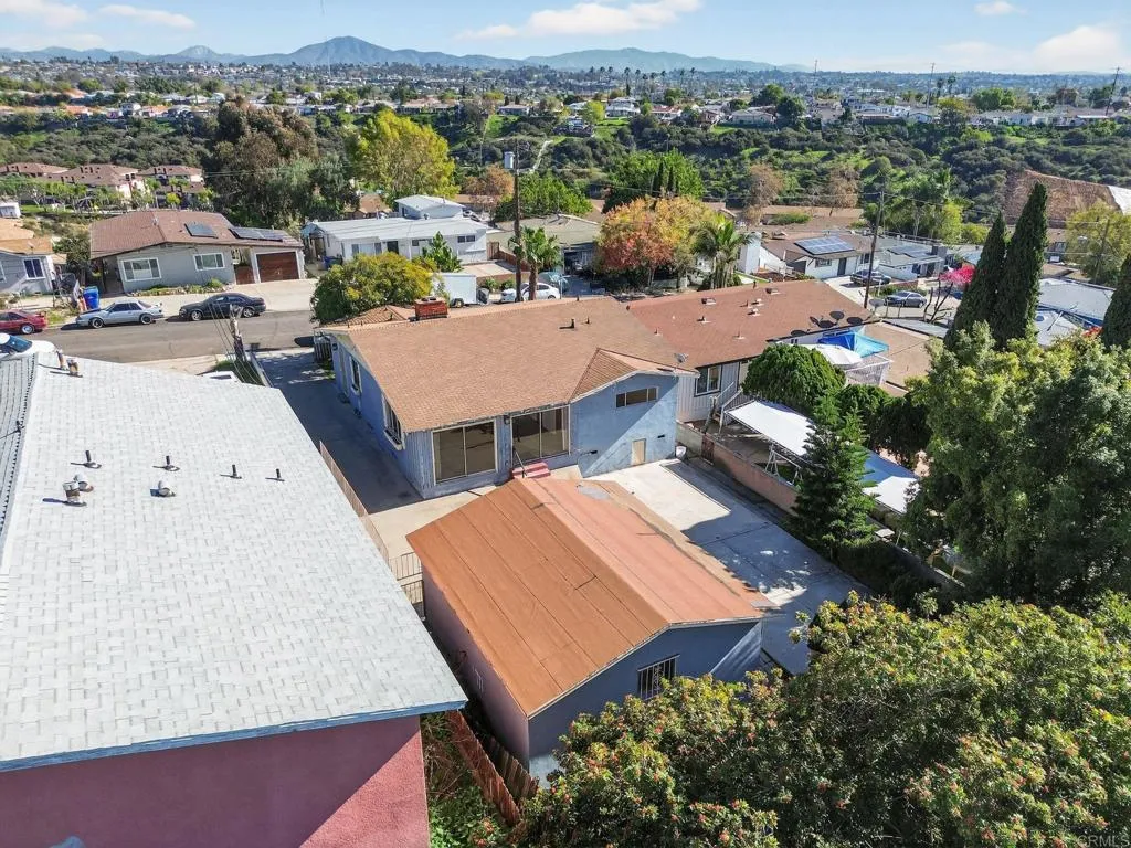 https://cdn.realtyfeed.com/cdn/127/306603396/37b6831848f502ed9e9d2b8bdeec9262.webp