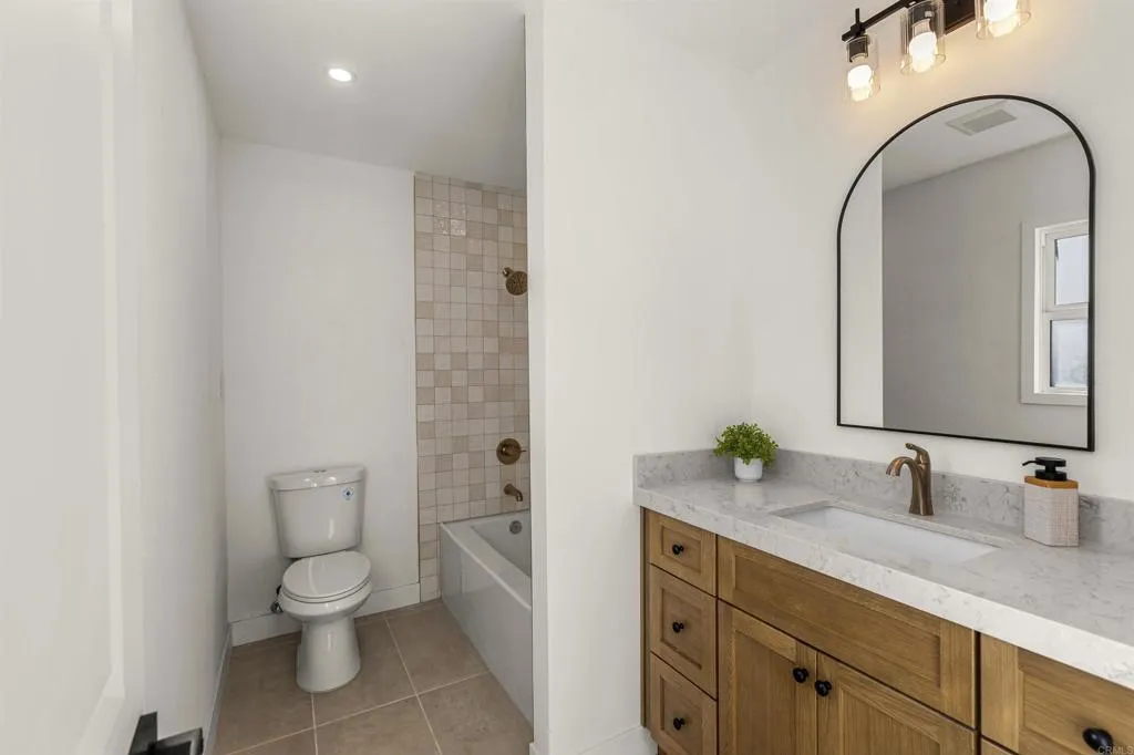 874 Hacienda Drive, El Cajon, CA, 92020