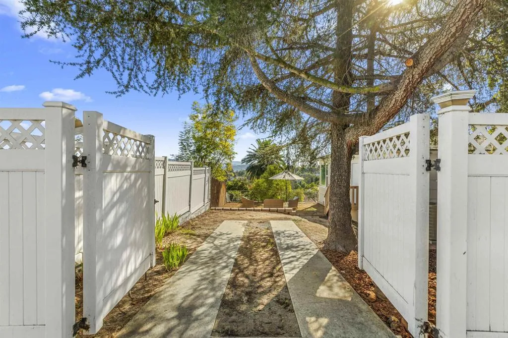 874 Hacienda Drive, El Cajon, CA, 92020