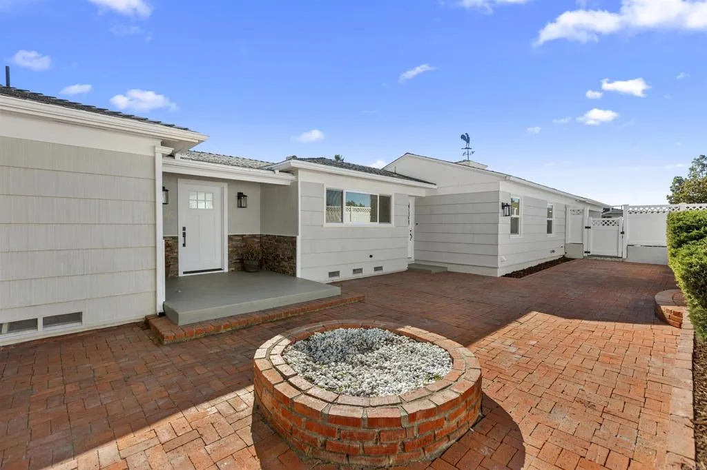 874 Hacienda Drive, El Cajon, CA, 92020