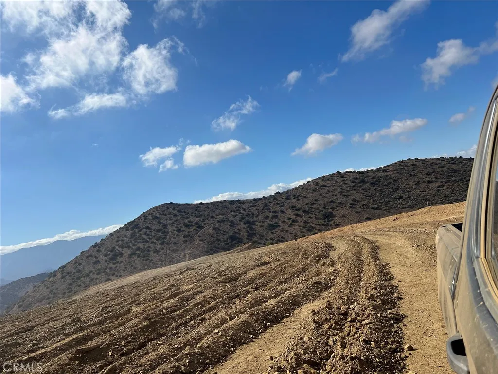 Agua Dulce, CA 91350