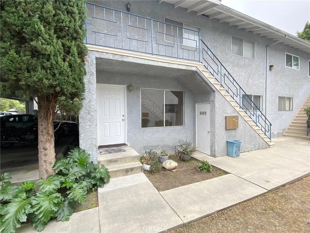 Sherman Oaks, CA 91423