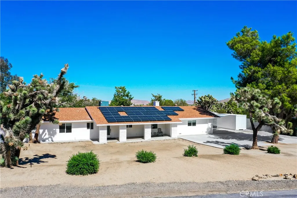 56800 Java Drive, Yucca Valley, CA 92284