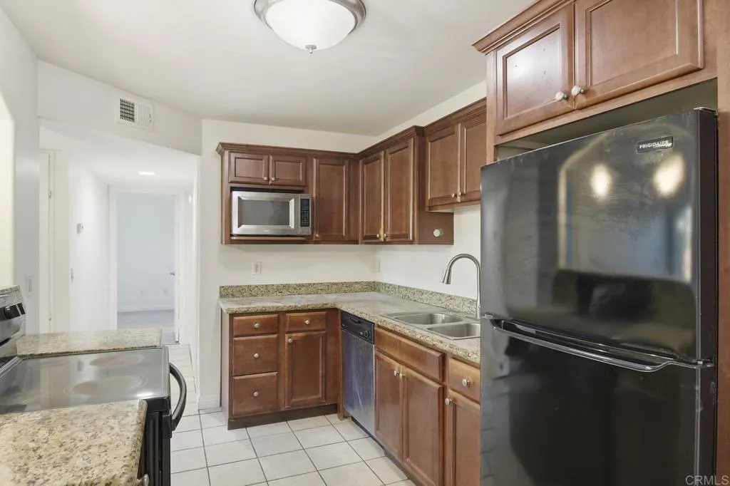 Photo #11: PTP2509126 Listing: Photo #11