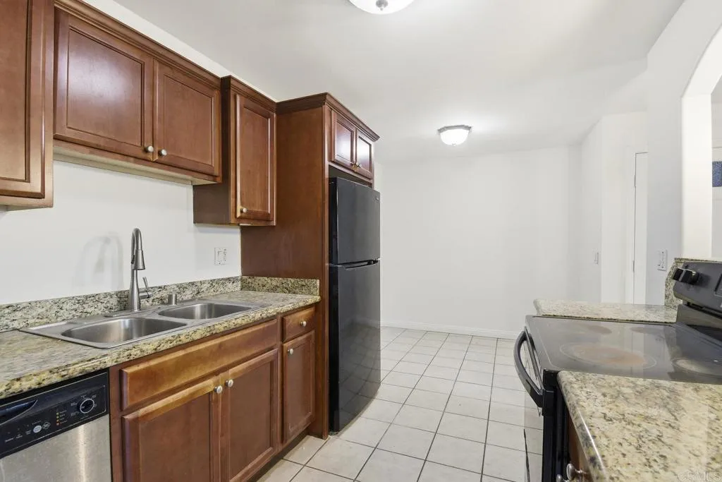 Photo #13: PTP2509126 Listing: Photo #13