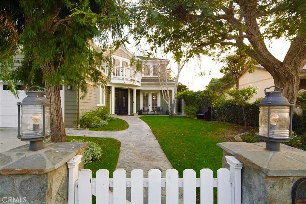 Manhattan Beach, CA 90266