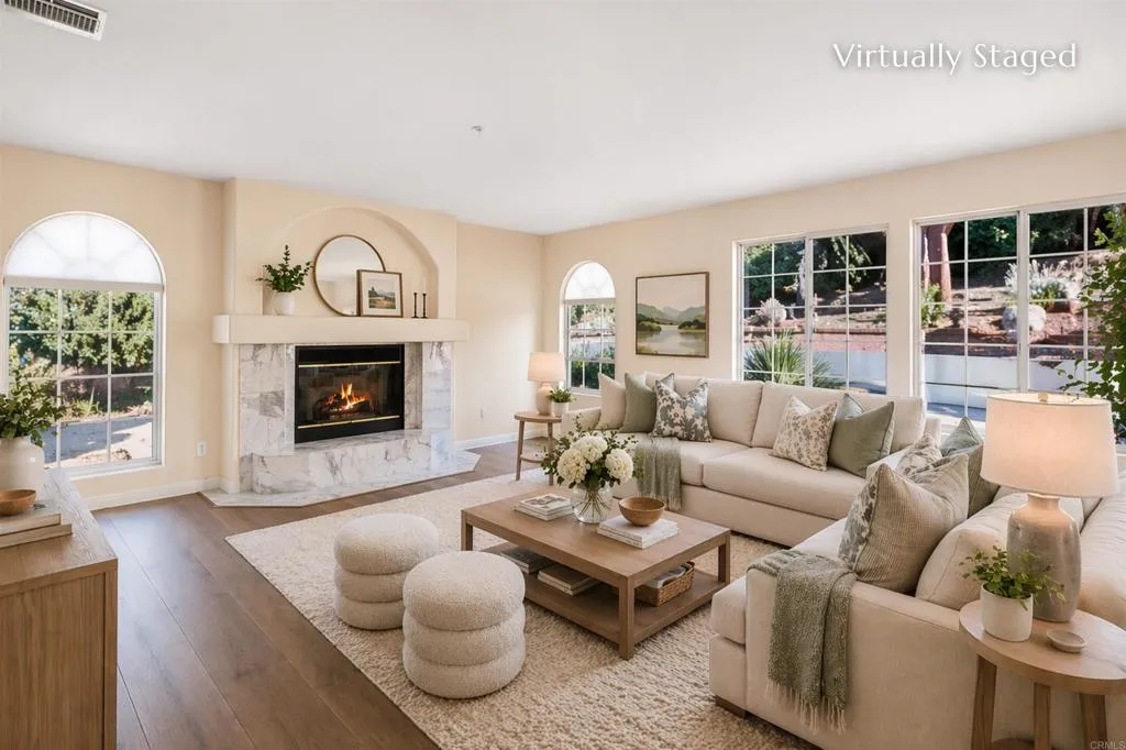 https://cdn.realtyfeed.com/cdn/127/306603586/cf7b1d9a54bb035bff7351b08546a0f5.webp