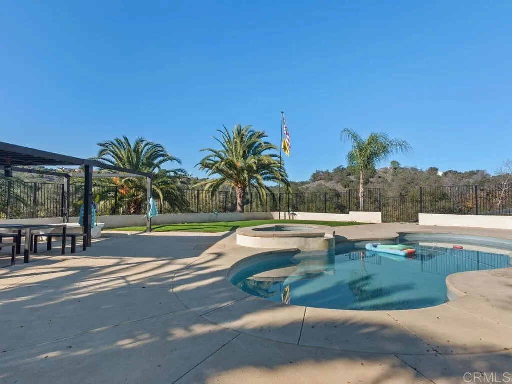 https://cdn.realtyfeed.com/cdn/127/306603586/ffefad95c8e3fd66b6880e1ee1306ab9.webp
