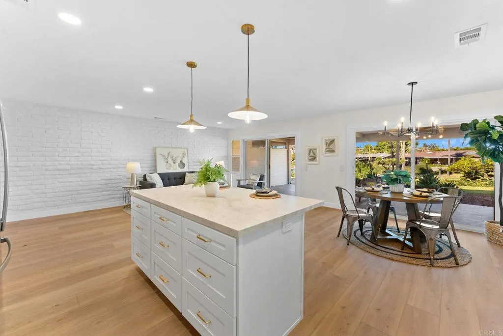 Photo #8: NDP2511425 Listing: Photo #8