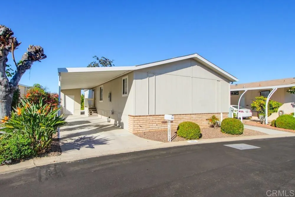 https://cdn.realtyfeed.com/cdn/127/306603792/8359547a18127239ee515623f5f8f5df.webp