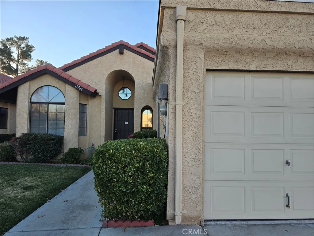 Apple Valley, CA 92308