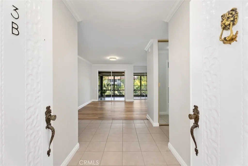 2392 Via Mariposa West Unit 3b, Laguna Woods, CA 92637 - Photo 3 of 49, Laguna Woods, CA