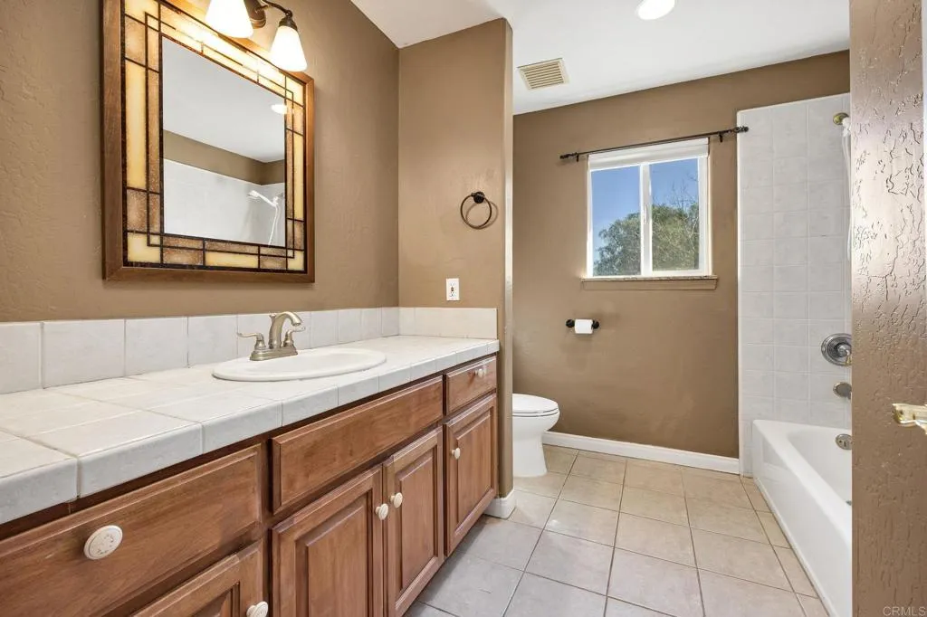 https://cdn.realtyfeed.com/cdn/127/306603888/166653b3524a9790462a53fd053e2546.webp