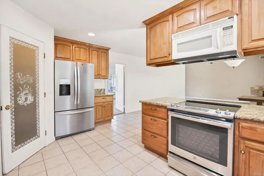 https://cdn.realtyfeed.com/cdn/127/306603888/d278b001be3dda0855c669725c3b58ba.webp