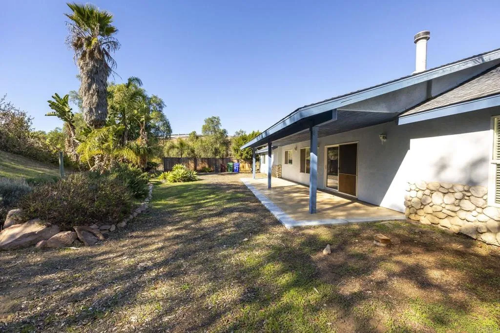 https://cdn.realtyfeed.com/cdn/127/306603888/d3d2b9e66888198a1f9f289958f9979c.webp