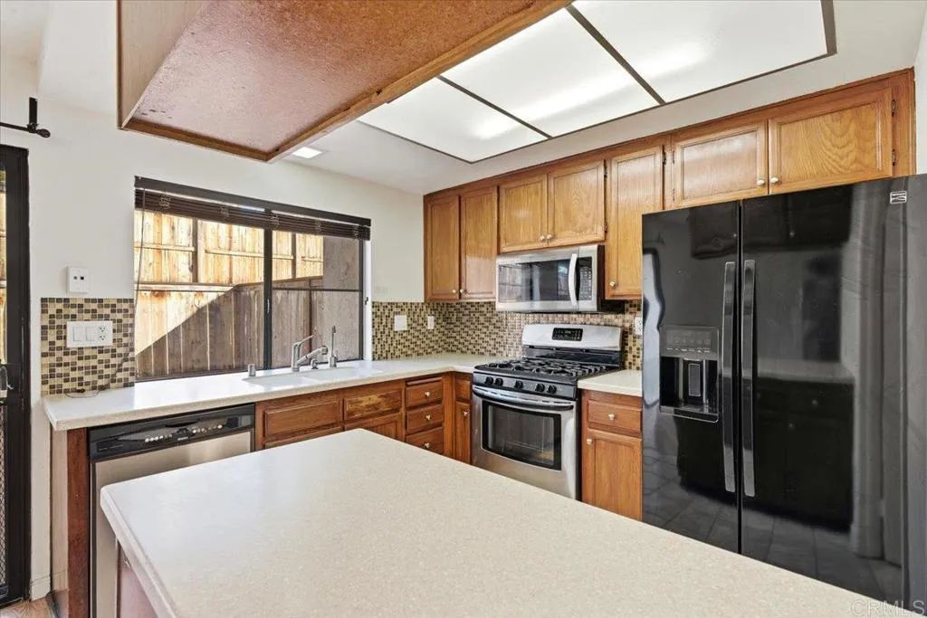 https://cdn.realtyfeed.com/cdn/127/306603966/288b7d728e0396a9fe87f9fb0058a55b.webp