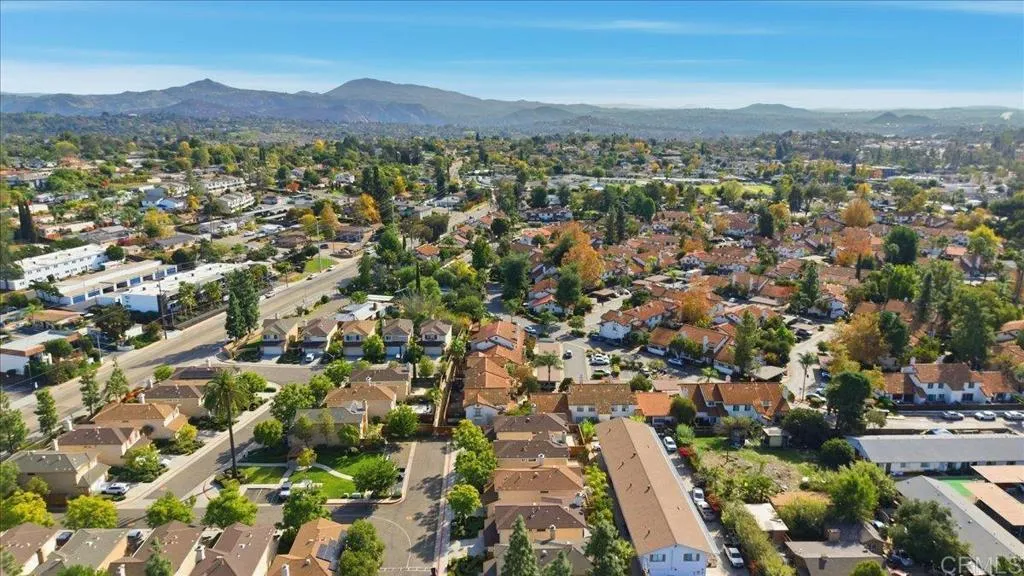 https://cdn.realtyfeed.com/cdn/127/306603966/4b6926118a03de5c1b770f9aeaebb3ab.webp
