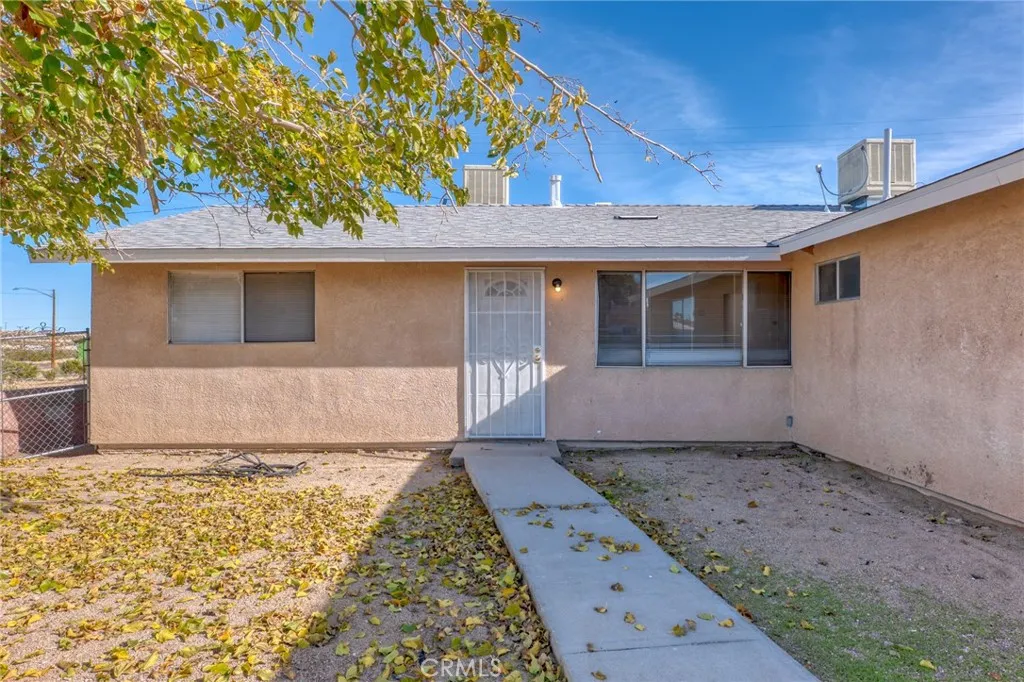 6535 El Sol Avenue, 29 Palms, CA 92277 - Photo 5 of 30, 29 Palms, CA