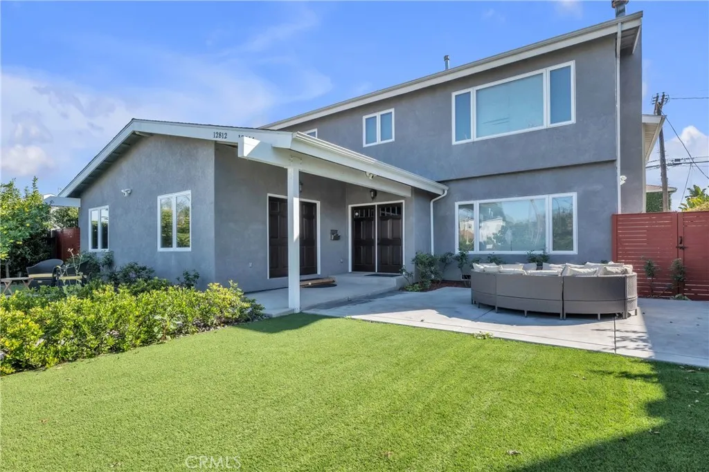 Los Angeles, CA 90066