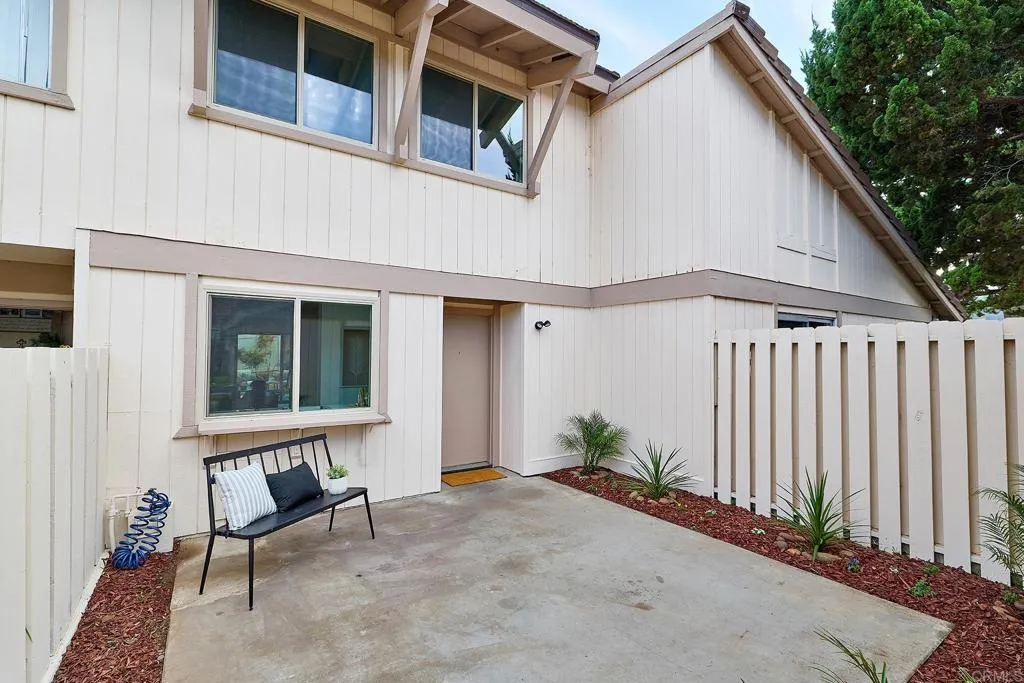 11364 Poblado Road, San Diego, CA 92127 - Photo 4 of 38, San Diego, CA