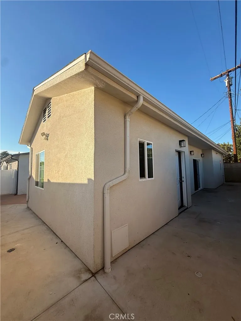 7866 Clearfield Ave, Panorama City, CA 91402
