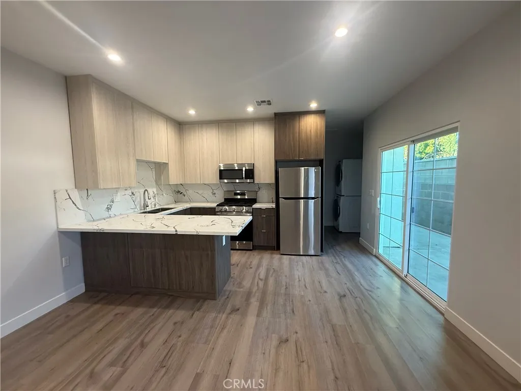 7866 Clearfield Ave, Panorama City, CA 91402 - Photo 4 of 11, Panorama City, CA