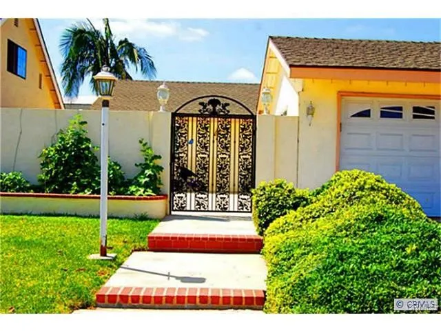 $750,000+