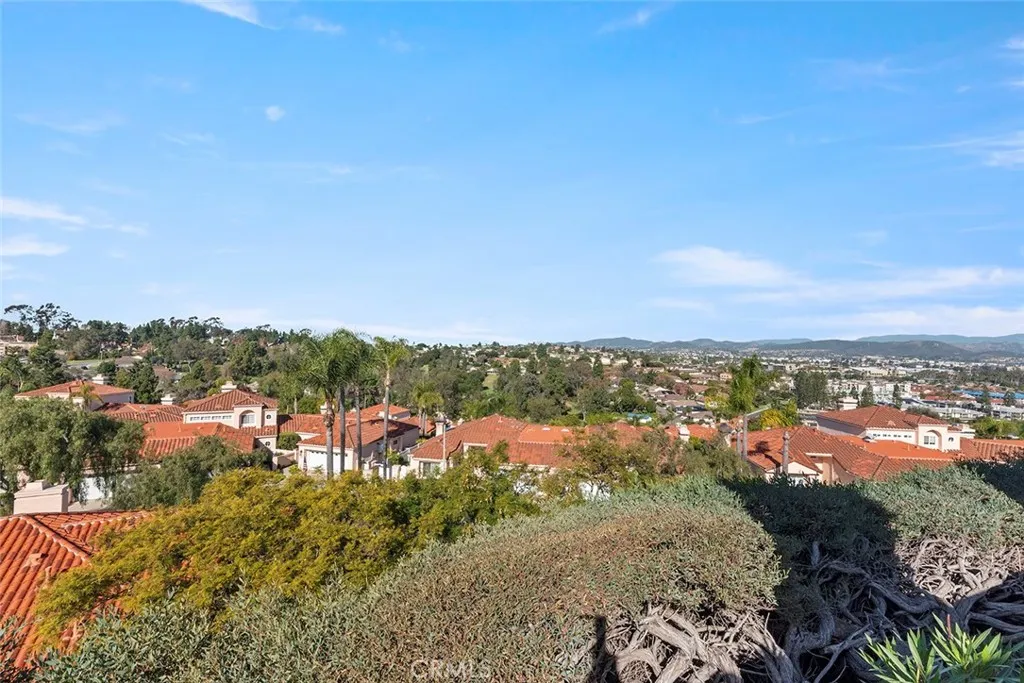 https://cdn.realtyfeed.com/cdn/127/306604486/e573c078861f2d538cca3e12fe27672a.webp