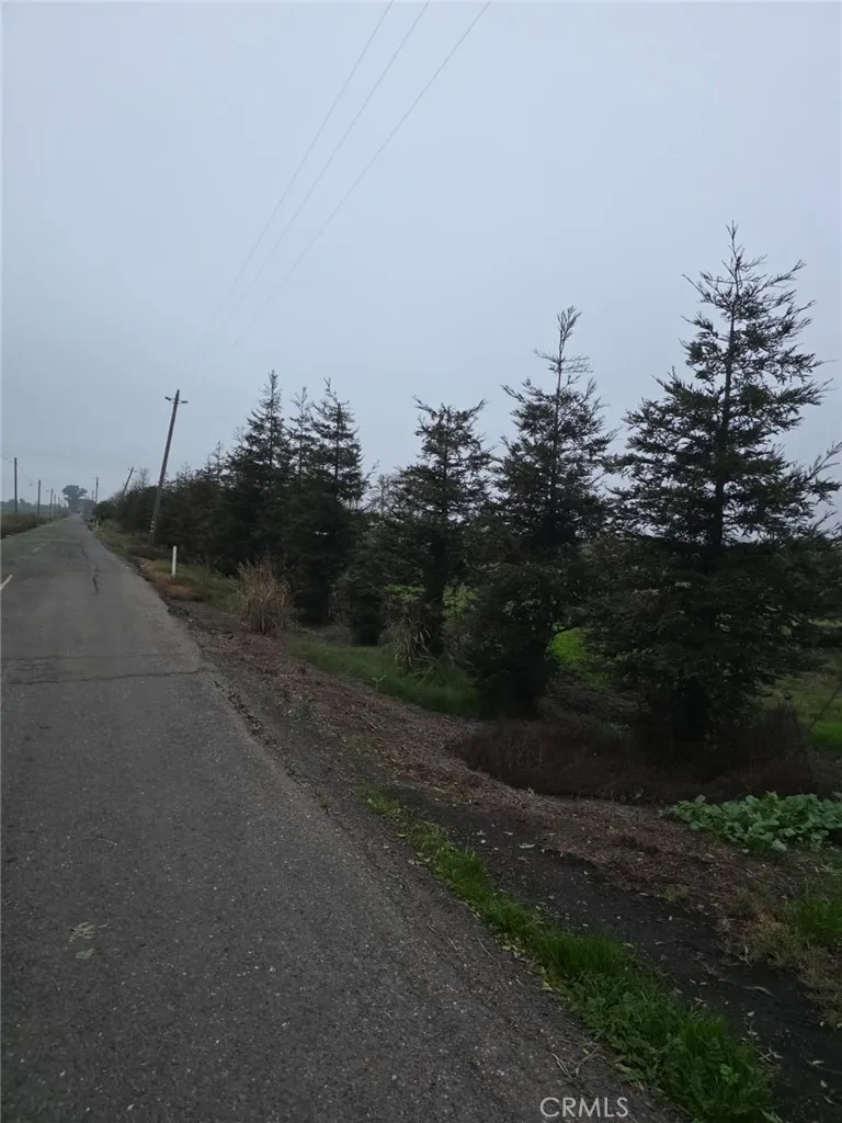 , CA 95690
