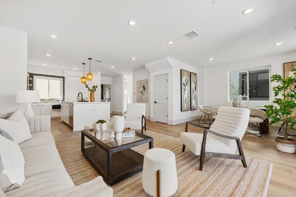 https://cdn.realtyfeed.com/cdn/127/306604575/212c4d116982d98677e9133eb6f4691d.webp