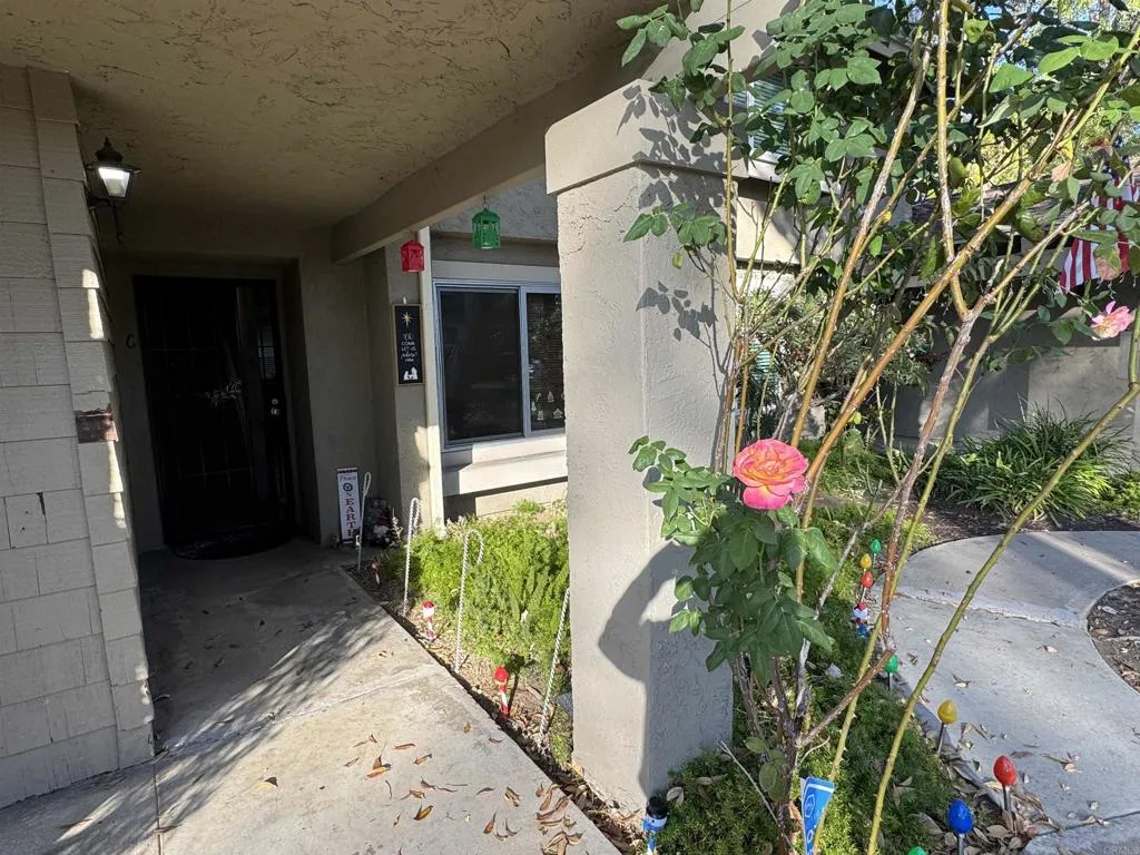 https://cdn.realtyfeed.com/cdn/127/306604582/56339aa9b496ec08884931f56410cc63.webp
