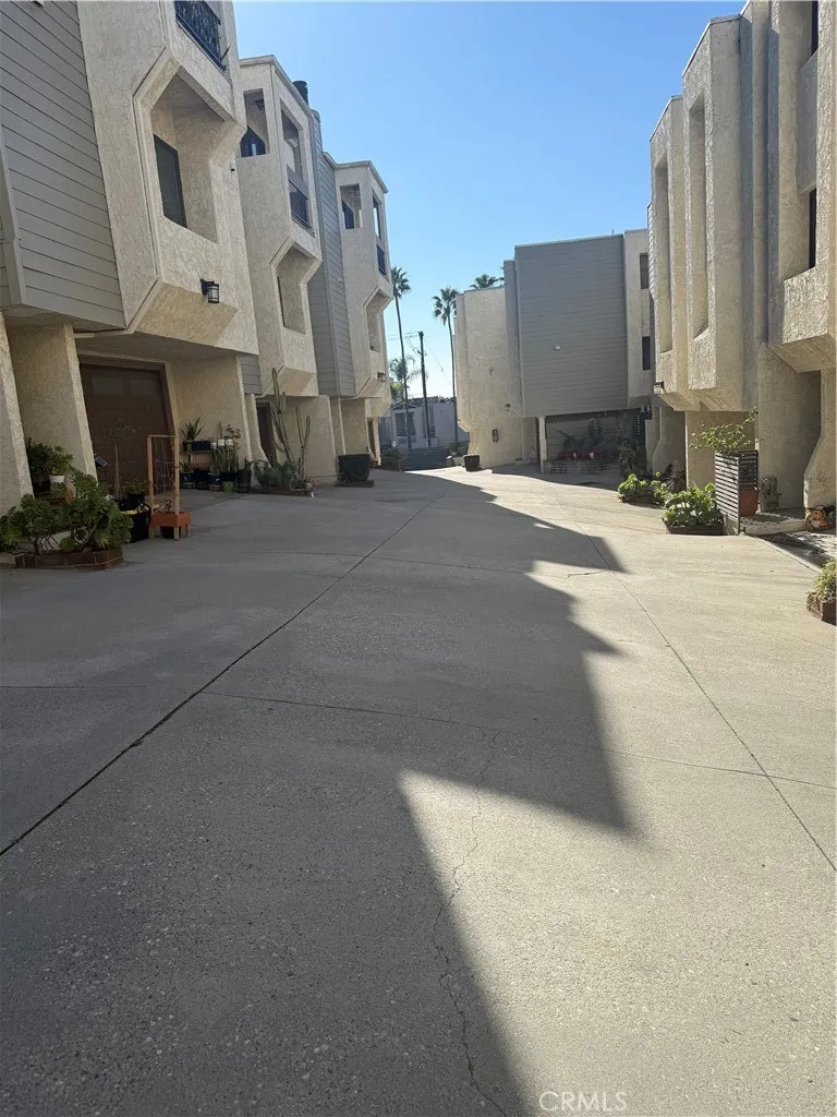 2621 E 20th Street Unit 15, Signal Hill, CA 90755 - Photo 2 of 13, Signal Hill, CA