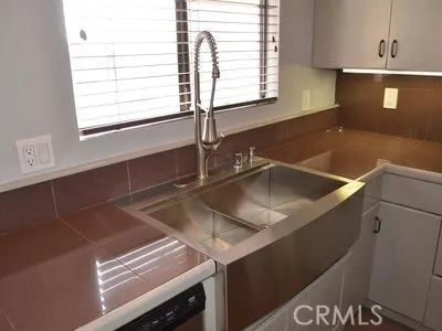 2621 E 20th Street Unit 15, Signal Hill, CA 90755 - Photo 5 of 13, Signal Hill, CA