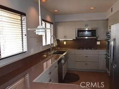 2621 E 20th Street Unit 15, Signal Hill, CA 90755 - Photo 4 of 13, Signal Hill, CA