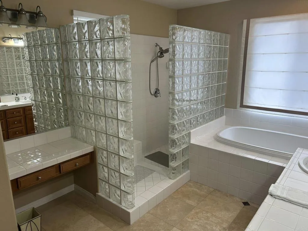 6415 Calmeria Place, Carlsbad, CA, 92011