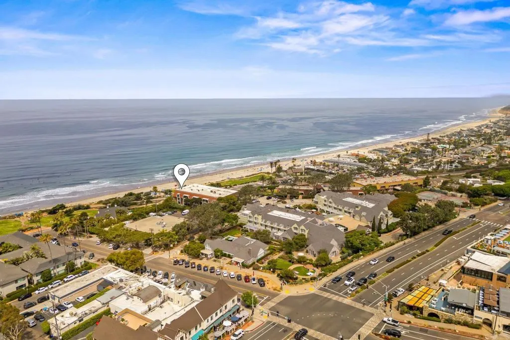 https://cdn.realtyfeed.com/cdn/127/306604764/060f13a0a7c86d8fe8259d44f8933069.webp