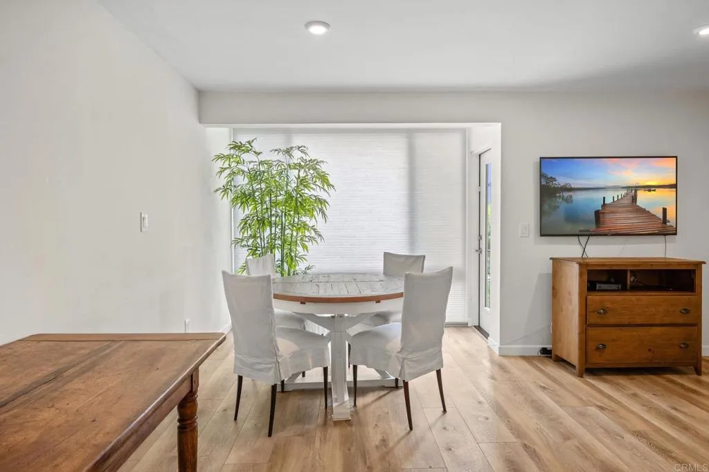 Photo #16: NDP2511465 Listing: Photo #16