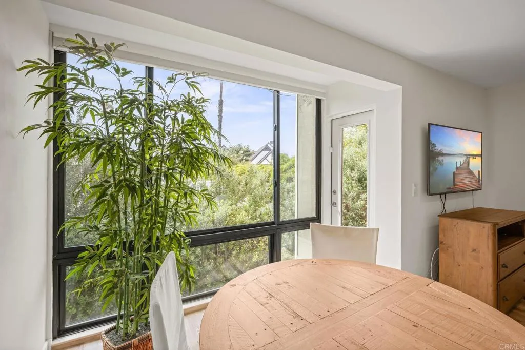 Photo #19: NDP2511465 Listing: Photo #19