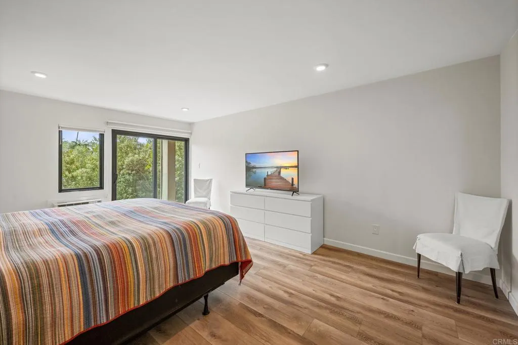 Photo #22: NDP2511465 Listing: Photo #22