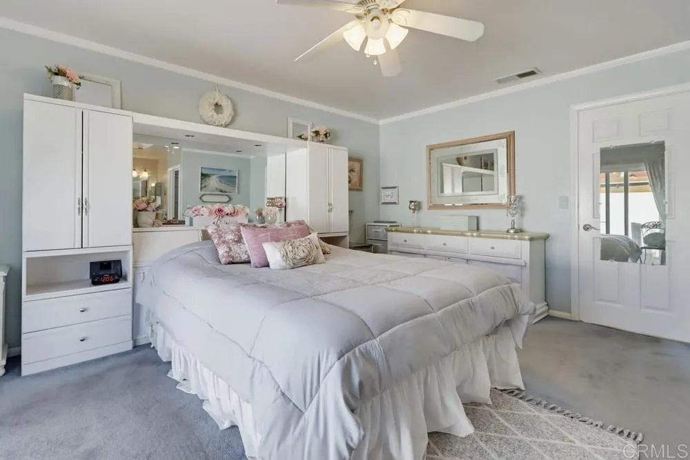 https://cdn.realtyfeed.com/cdn/127/306604853/9fdd7a98e0b9ba225a2561ec5a05c586.webp