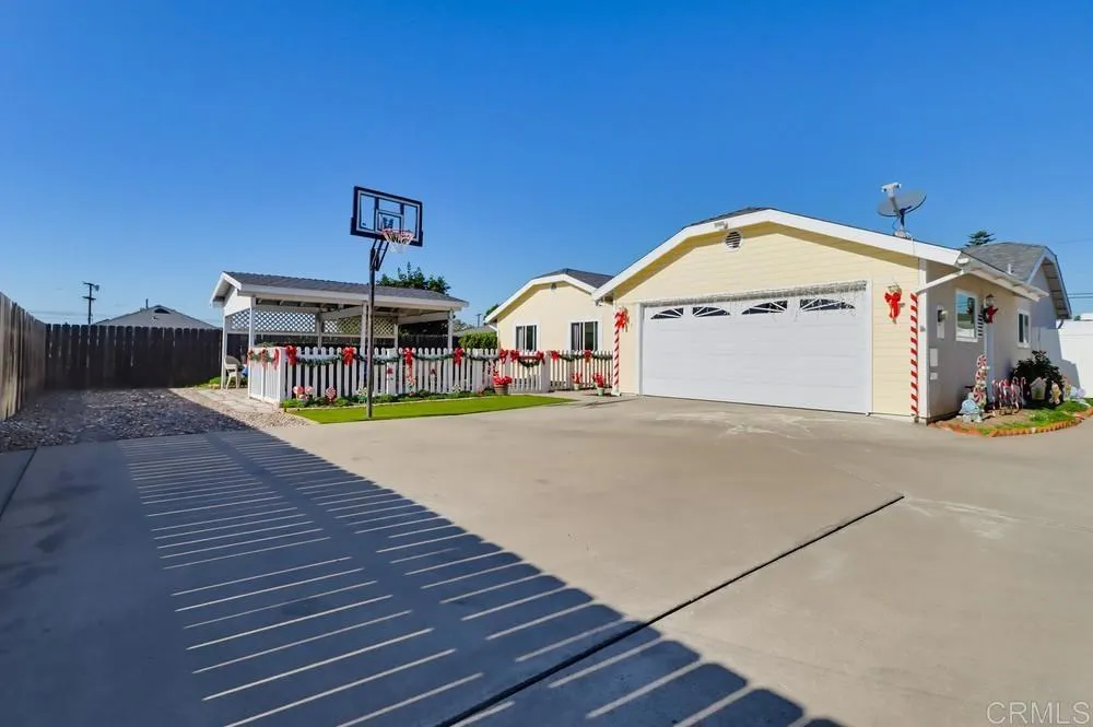 https://cdn.realtyfeed.com/cdn/127/306604853/ec27039acd3a92a0b1de264782648c64.webp