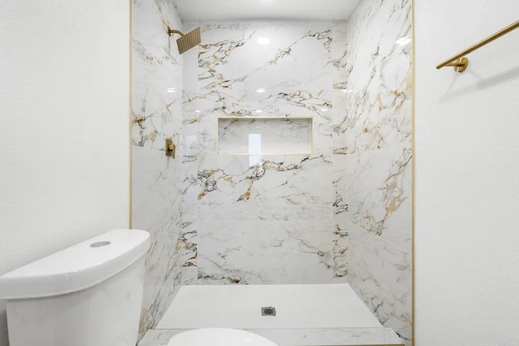 https://cdn.realtyfeed.com/cdn/127/306604857/e533988557a782f70307e473c0d0f654.webp