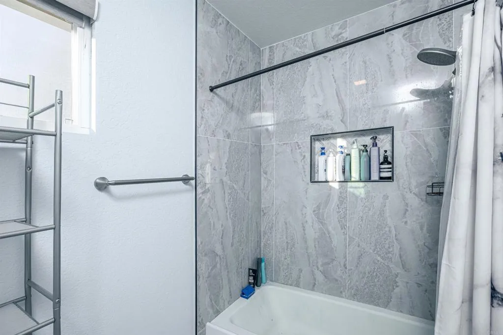https://cdn.realtyfeed.com/cdn/127/306604997/324713faa13065094406b7388067ab5a.webp